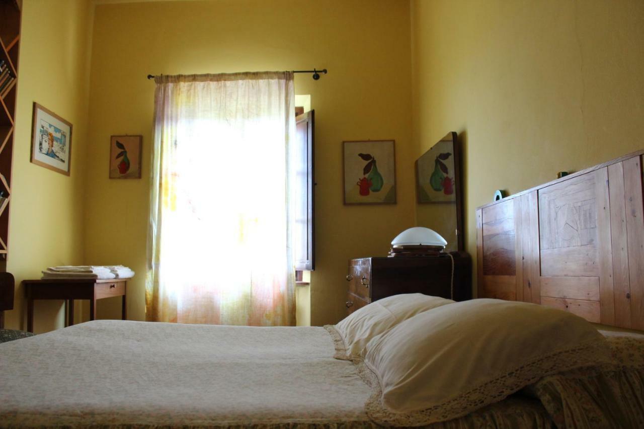 Bio Agriturismo Podere Pretoia Сан-Джиминьяно Экстерьер фото